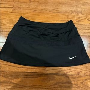 nike mini skirt,black